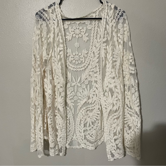 SHEIN Women’s Beach Lace open front Cover up cardigan kimono Small - Picture 2 of 8